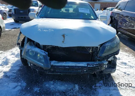 2013 Honda Accord Ex z USA, uszkodzony, nr VIN 1HGCR2F76DA090324
